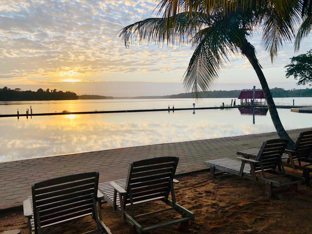 Overbridge River Resort Paramaribo Luaran gambar